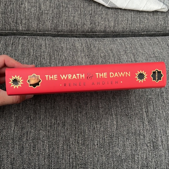 Signed The Wrath and the Dawn by Renee Ahdieh Hardcover - Picture 7 of 8